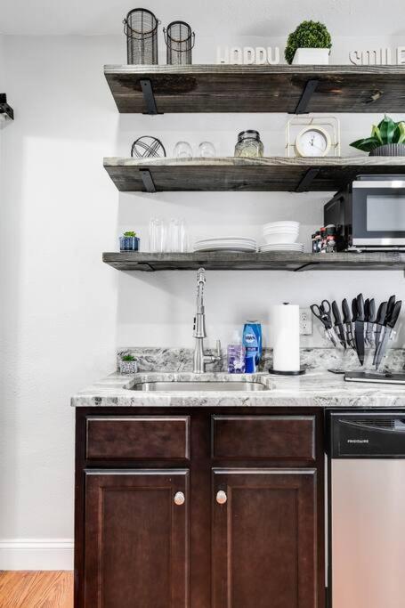 Charming, Happy 1-Bed Oasis: Rva Retreat Awaits! Apartment Richmond Luaran gambar